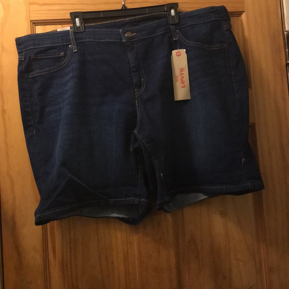 Levi’ s shorts size 24w - Picture 1 of 3